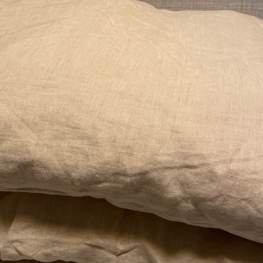 West Elm Belgian Flax Linen King / Cal King Duvet Cover with 2 King Pillowcases